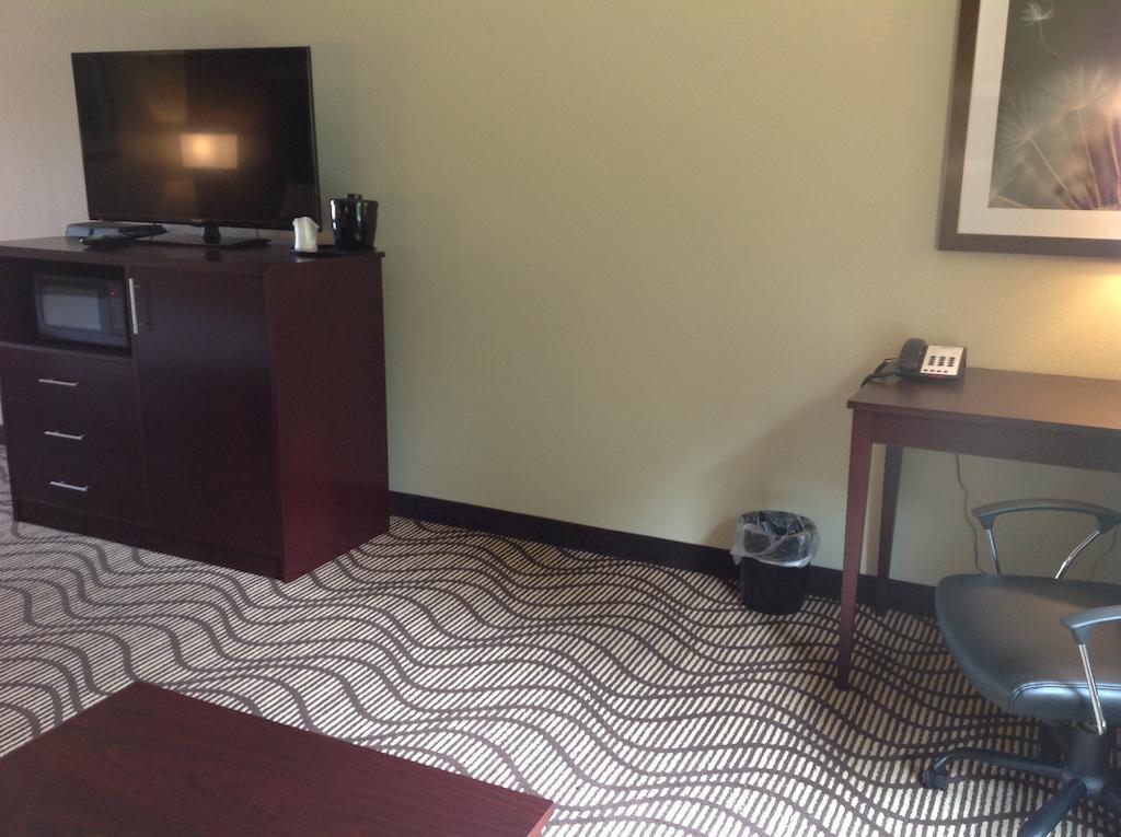 Executive Inn And Suites Jefferson Номер фото